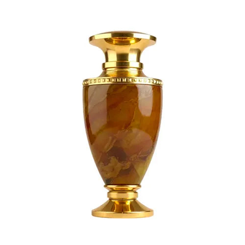 French Avenue Extrato de Jade Giallo da Avenida Francesa Extrait de Parfum 100ml em fundo claro